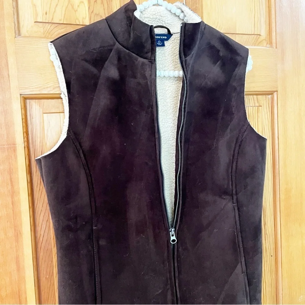 Lands' End Womens Brown Vest Sz 2-4 Faux Suede Sherpa Shearling Western Biker - Picture 2 of 10